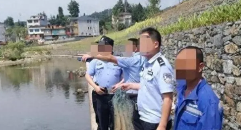 还有没有天理了！四川一名农夫为了发财，搬空了所有家产，承包了一片鱼池，以求发财。