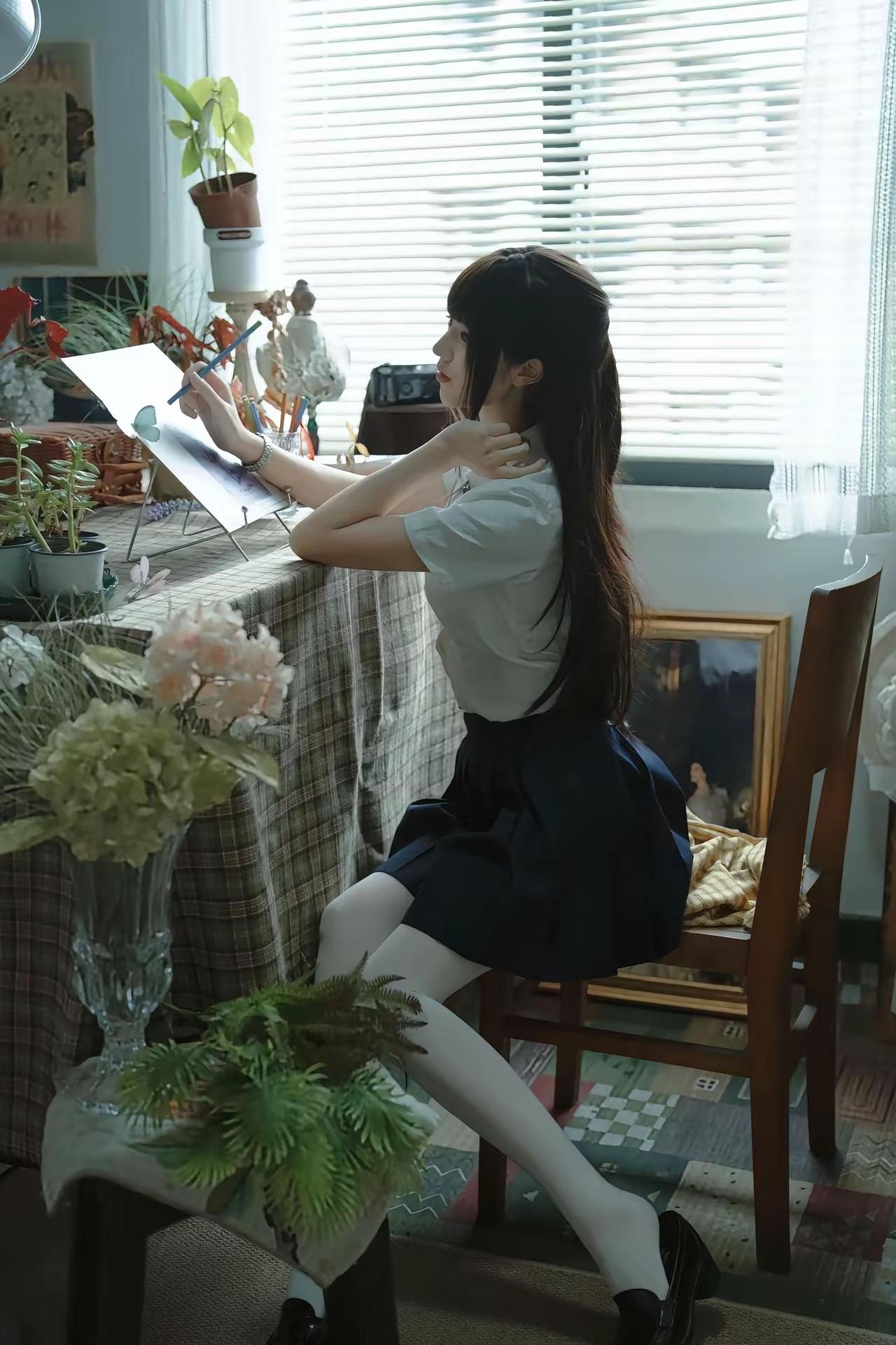 青春岁月，静待花开。白丝