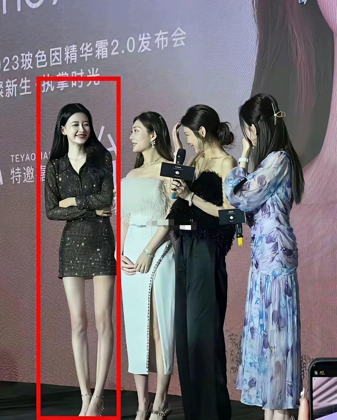 董子健真的不后悔嘛！周星驰电影里面说的真没错啊美女是需要对比的，看到孙怡站在