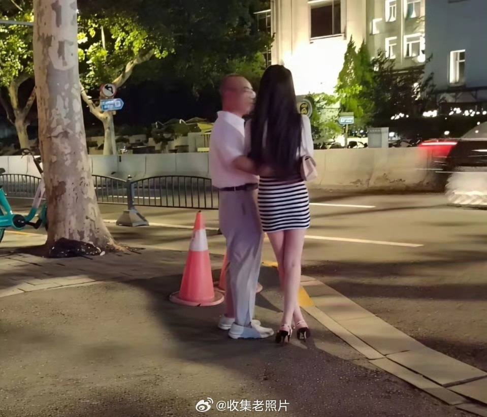 这老登是“登界”的天花板。