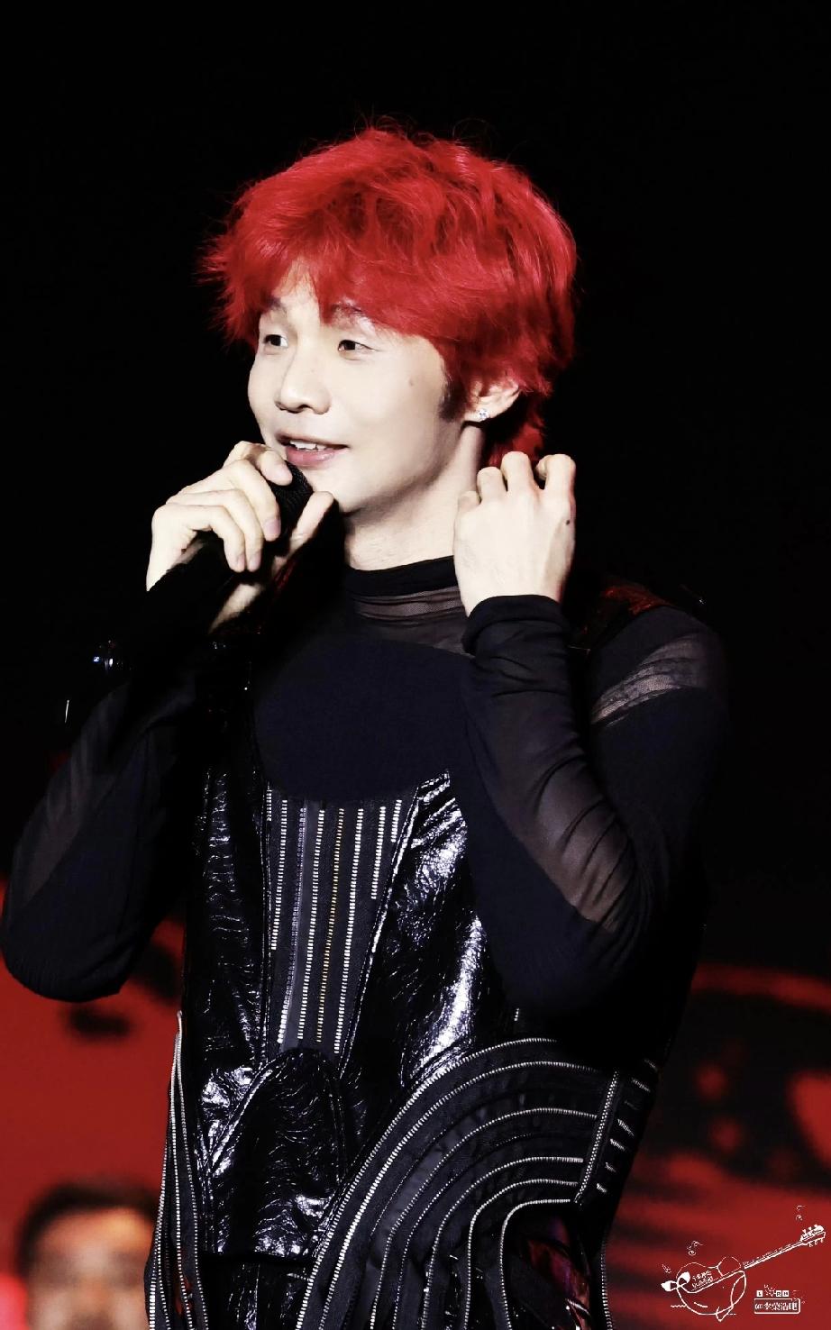 我不是最后一个知道吧，李荣浩竟然不是台湾人！！一直以为他是台湾人，在台湾出