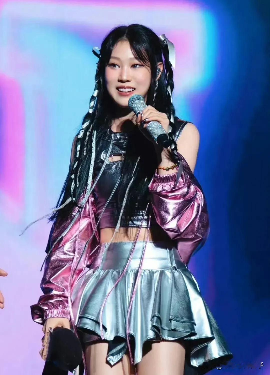 万万没想到，小沈阳会让女儿踏入娱乐圈！6月11日，据媒体报道，小沈阳女儿沈佳