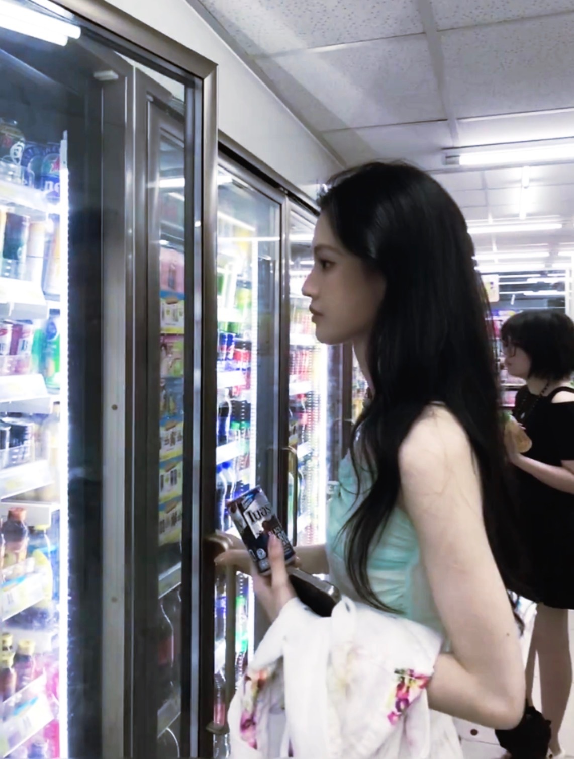 嗑颜bot投稿清冷姐感沈羽洁就这样轻轻松松攻了全世界