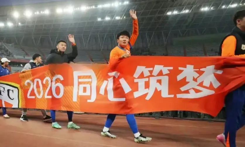 泰山队解约德尔加多，根本不是因为“归化失败”。是你算错了一笔账。他占着一个