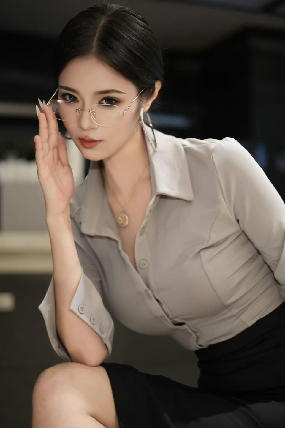 好女人得到口碑，坏女人得到一切​​​高雅气质美女御姐高雅气质美女坏女人