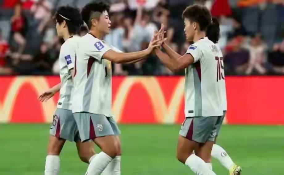 关键战！今日下午四点，中国女足将在2026亚洲杯第二轮迎来与同组乌兹别克斯坦的关