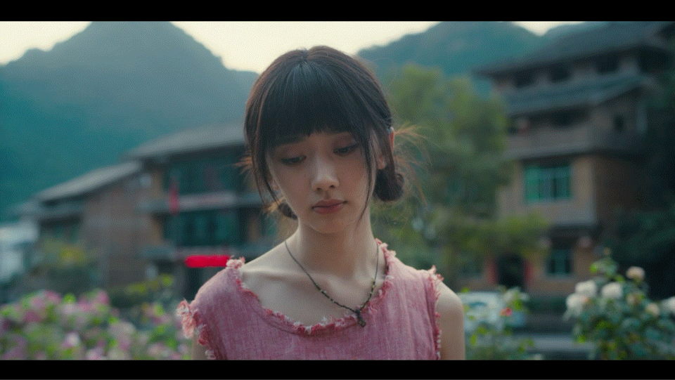 中国妇女杂志评小芳小芳这个作品也是非常正能量的，你别说立意也是非常有高度，让我们