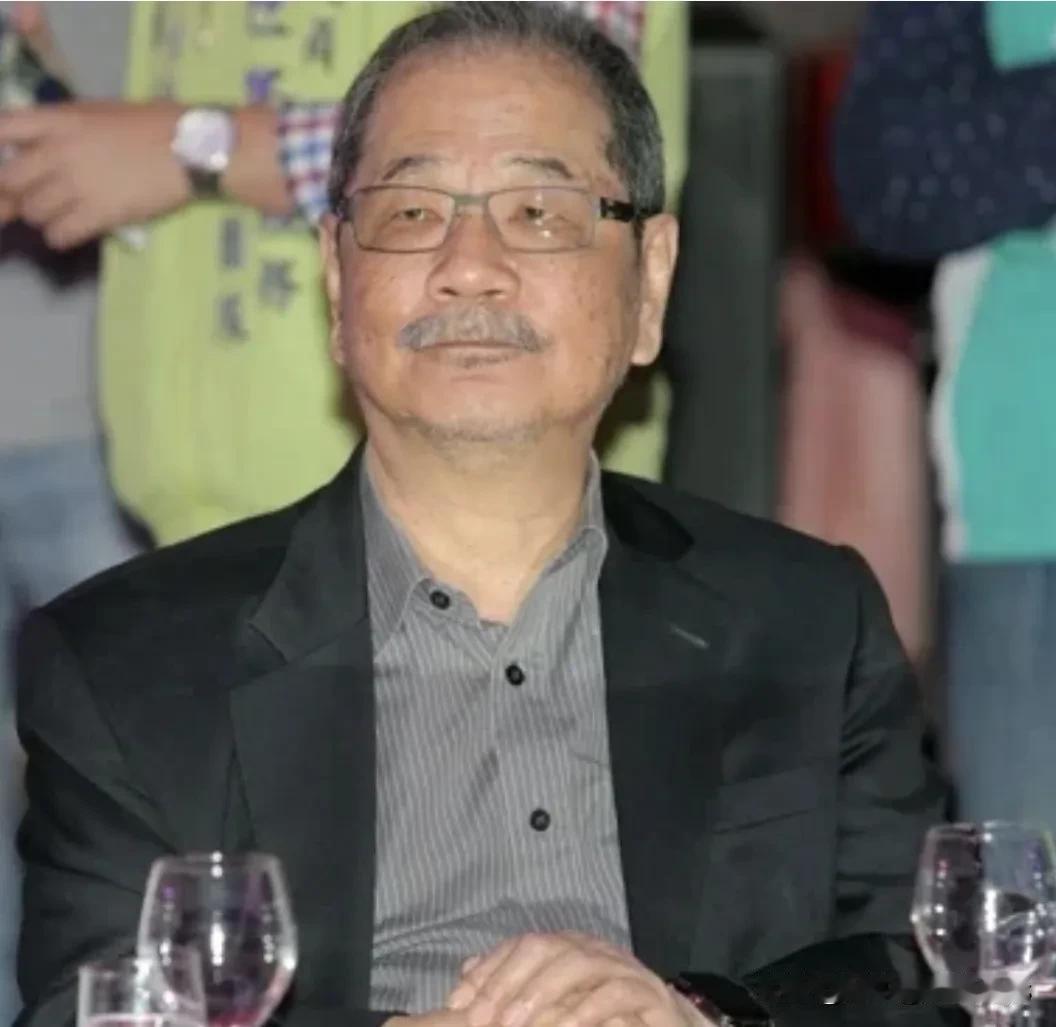 见过恩将仇报的，但真没见过恩将仇报还能这么理直气壮，跑到国际舞台对着几十国代表满