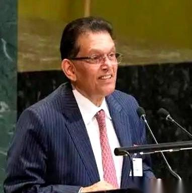 联合国大会主席选举，爆了个天大的冷门美国和一众西方盟友力挺的候选人，那个几乎被