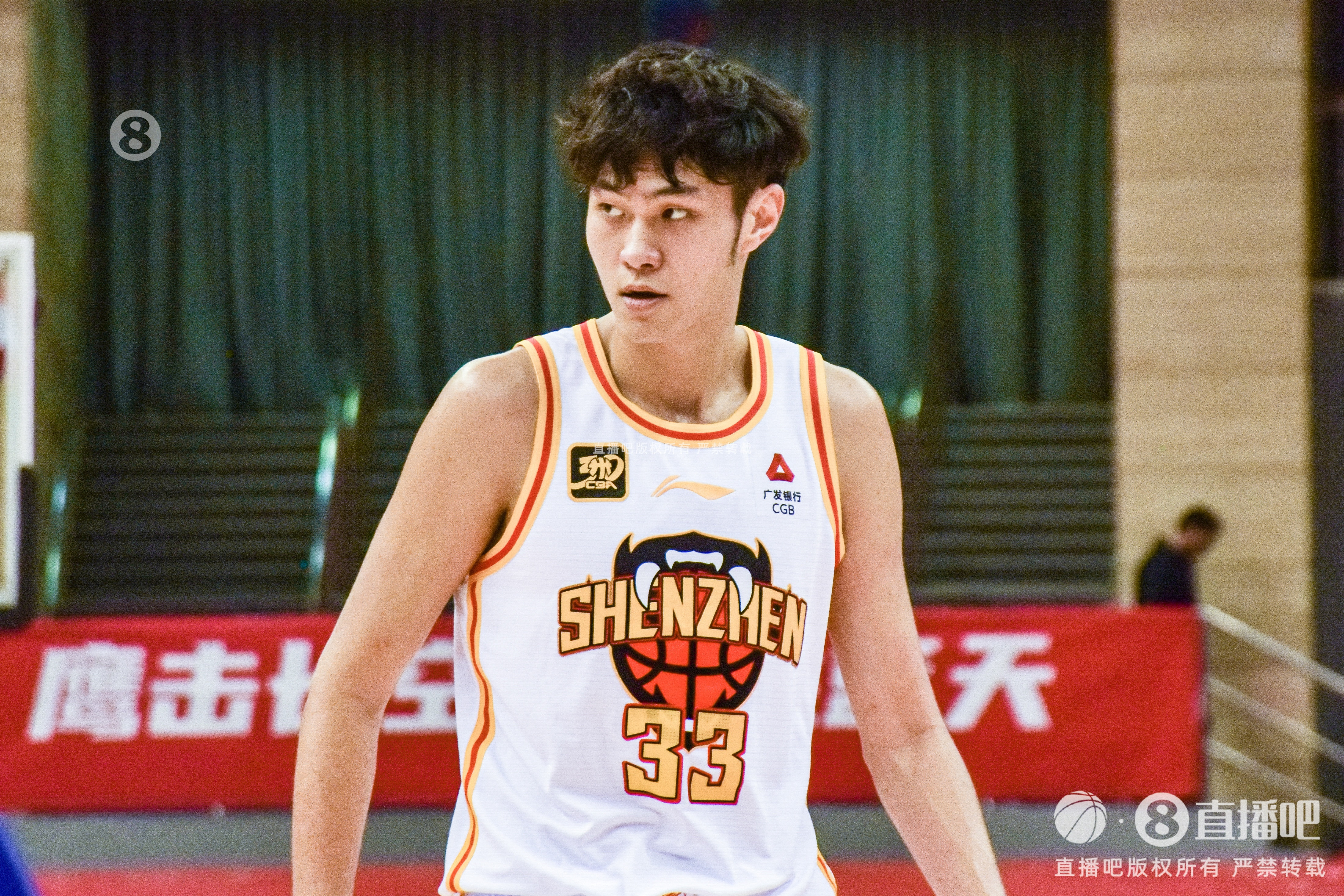 媒体人: 王浩然的上限不止于此 还有提升空间 他值得进国家集训队