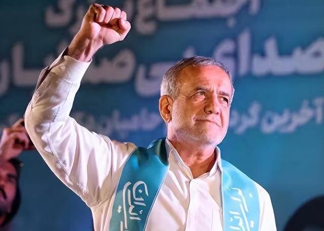 伊朗总统佩泽希基扬好样的！哈梅内伊躲不掉美以的情报跟踪系统，他躲开了。接下来