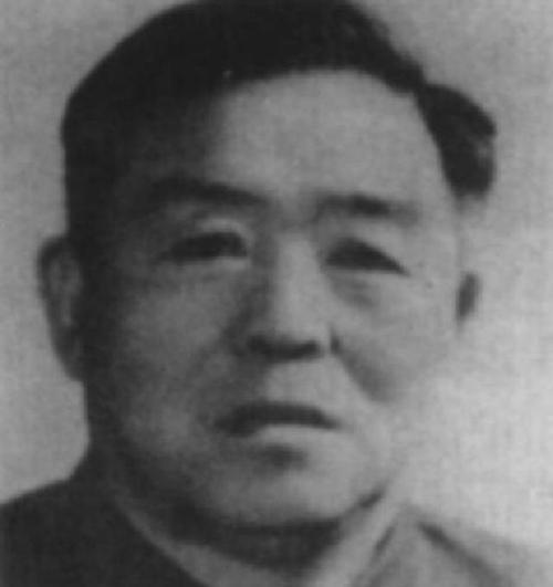 他是我党最大抗日根据地创始人，位高权重，建国后却曾只是一小处长，难道他犯了错？