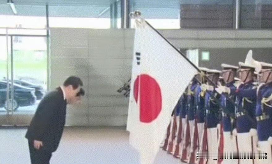 看样子，韩国两年前吃的亏，终于是找补回来了。还是小明会玩啊……[狗头][狗头