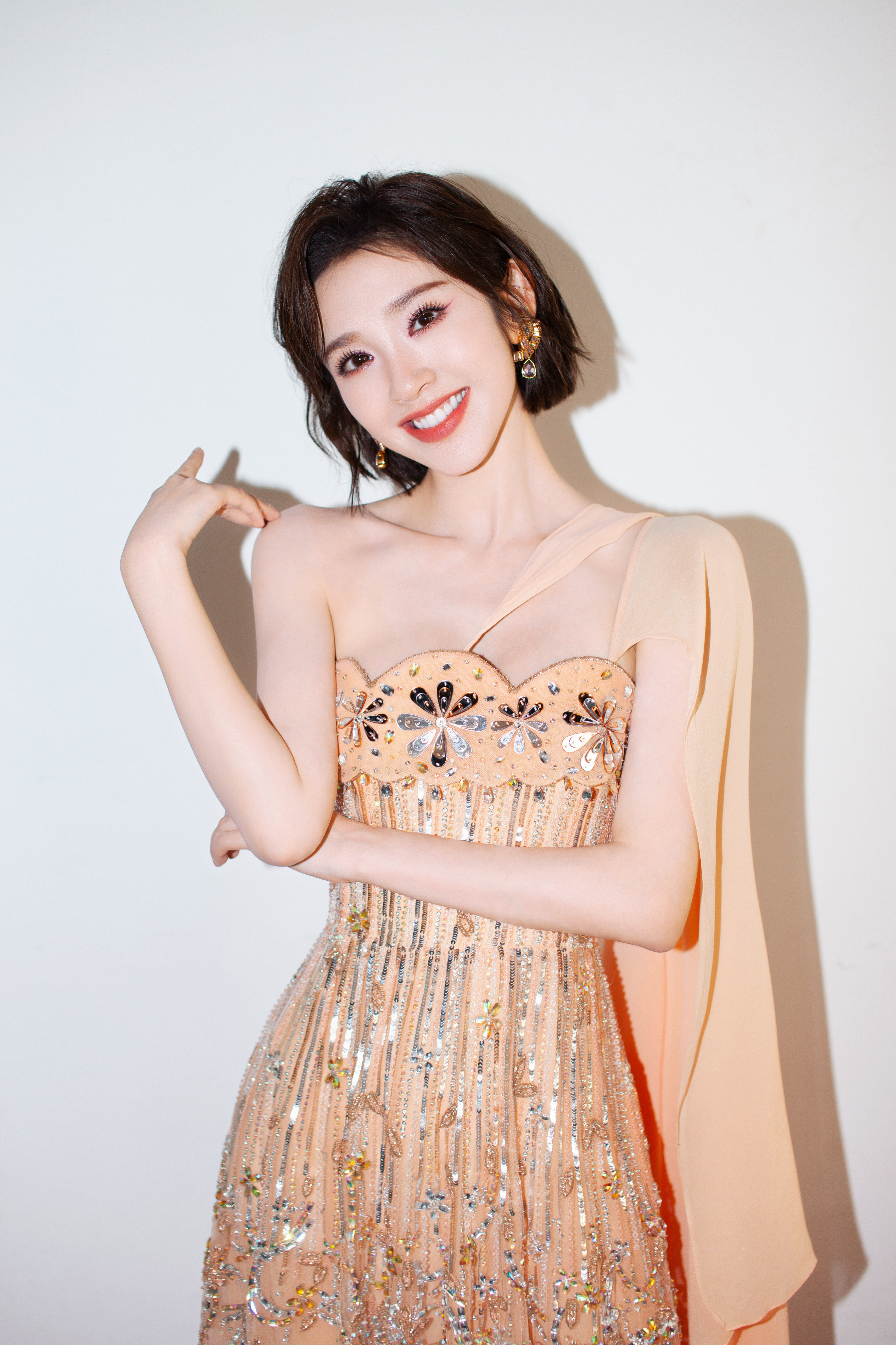 唐艺昕发射发射＞＞＞💕💕💕