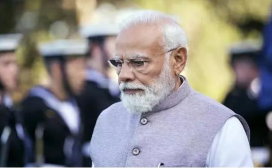 印度总理莫迪2月9日发文说：“值此众议院大选取得历史性胜利之际，谨向日本首相高市
