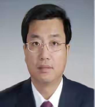 以后评选优秀奖项一定要严肃一些鹤壁交通系统曾获评省级人民满意公务员的吴耀秋被
