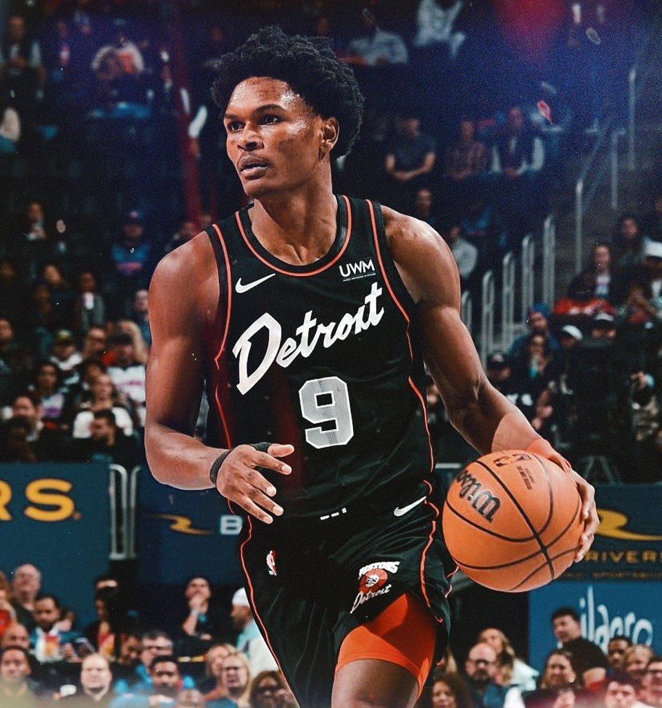 独行侠计划用戴维斯报价活塞队奥萨尔独行侠现在排名西部倒数第三，欧文赛季报销，