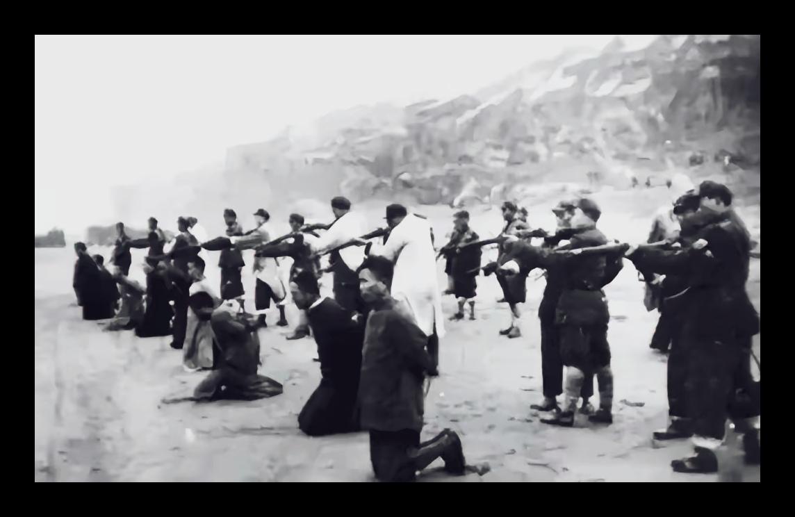 1947年8月，国民党师长李铁民下令将一百多地下党杀害，少将韩君明劝他：“老铁，