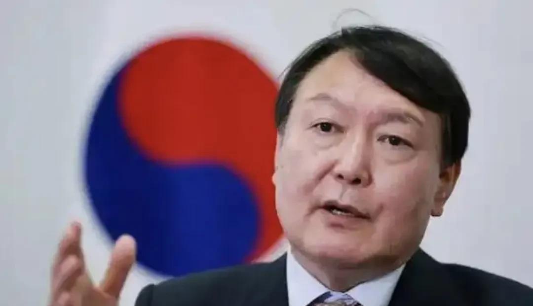 尹锡悦拒捕强制“拖离”未成功！尹锡悦的命运终将划上句号，尹锡悦的拘捕令已经签发