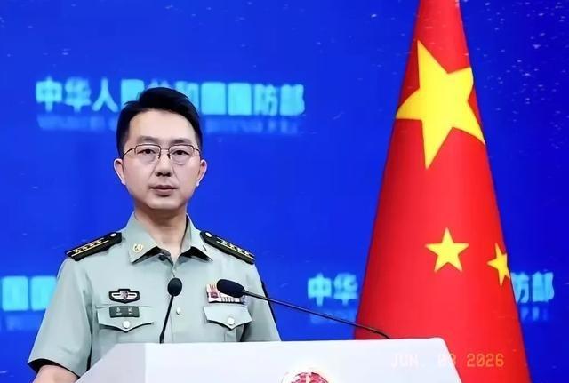 南海黄岩岛，规则改了。以前是“你来我赶”，跟打地鼠一样，人家船来了，我们抗议、