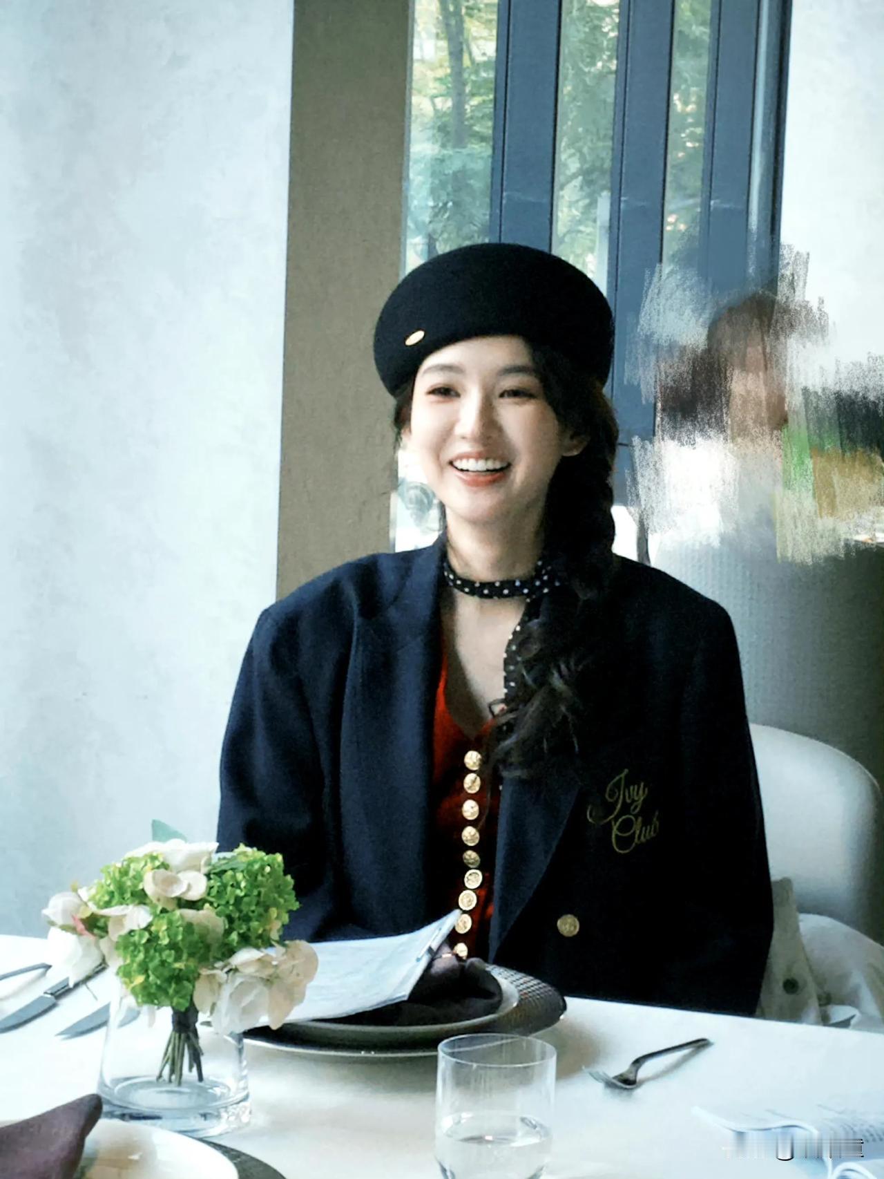 王玉雯这件事情，说到底就是剧火了，剧方飘了！《突然的喜欢》能火，王玉雯的角色占