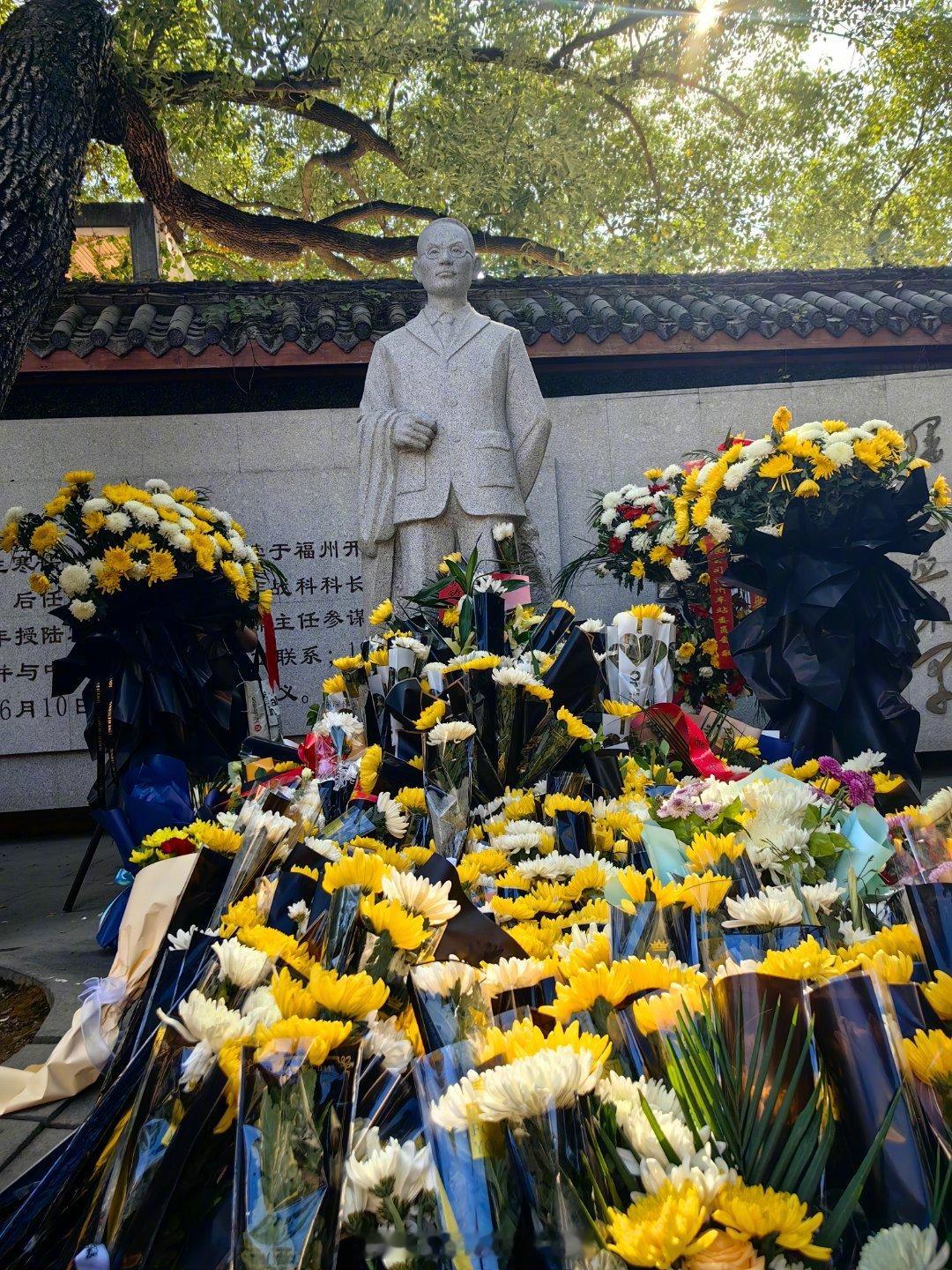 一部《沉默的荣耀》让吴石将军的事迹再次火遍海峡两岸，吴石将军故居明天起要封闭修缮