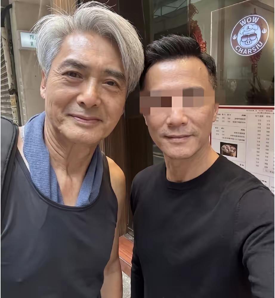 曾经的弟一大帅哥，影帝，也老了，但状态很好，你认出是谁了吗？