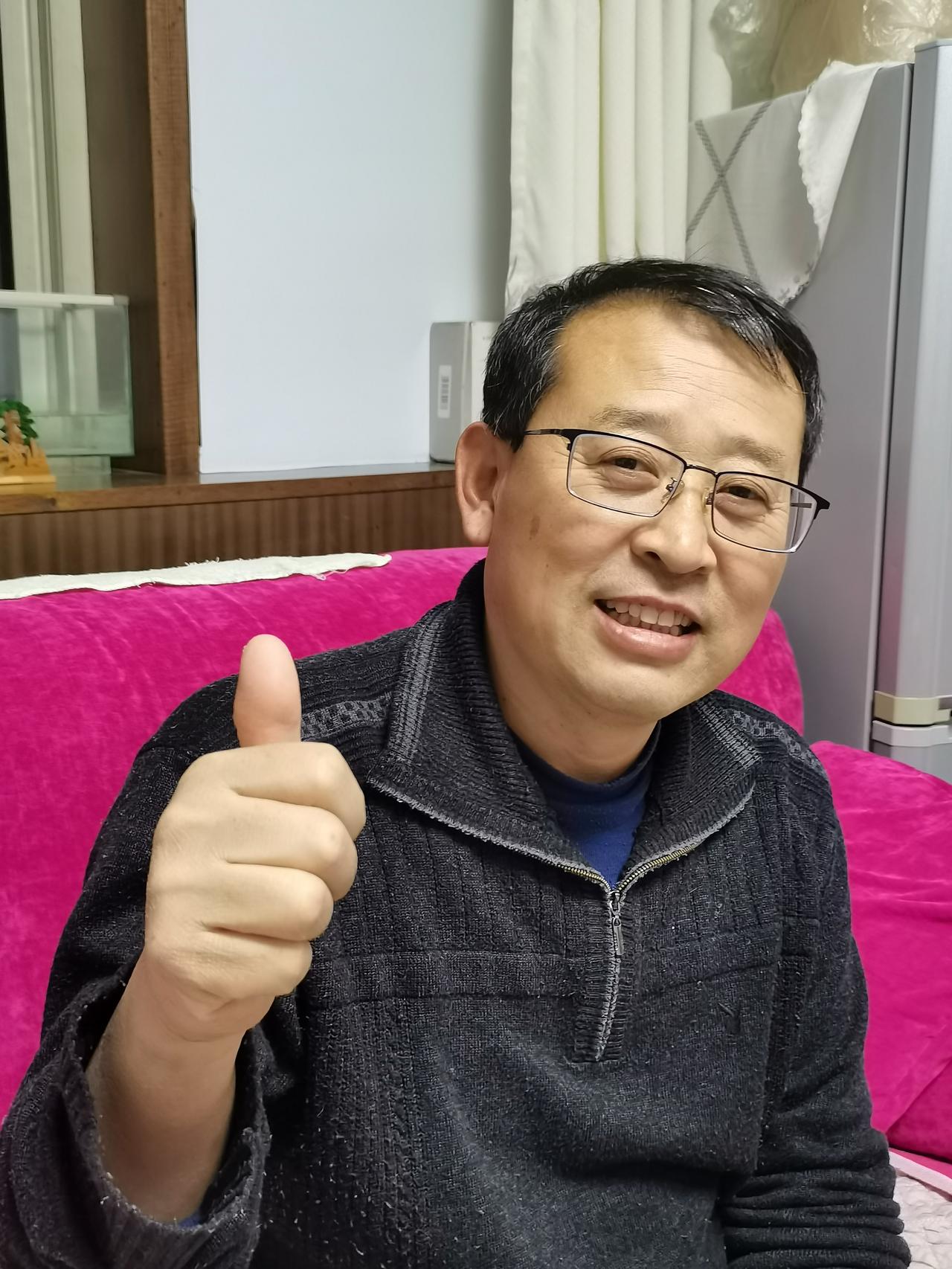 为啥今年戒烟气氛特别浓？似乎不抓紧就赶不上这一波的紧迫前一段网络疯传：300