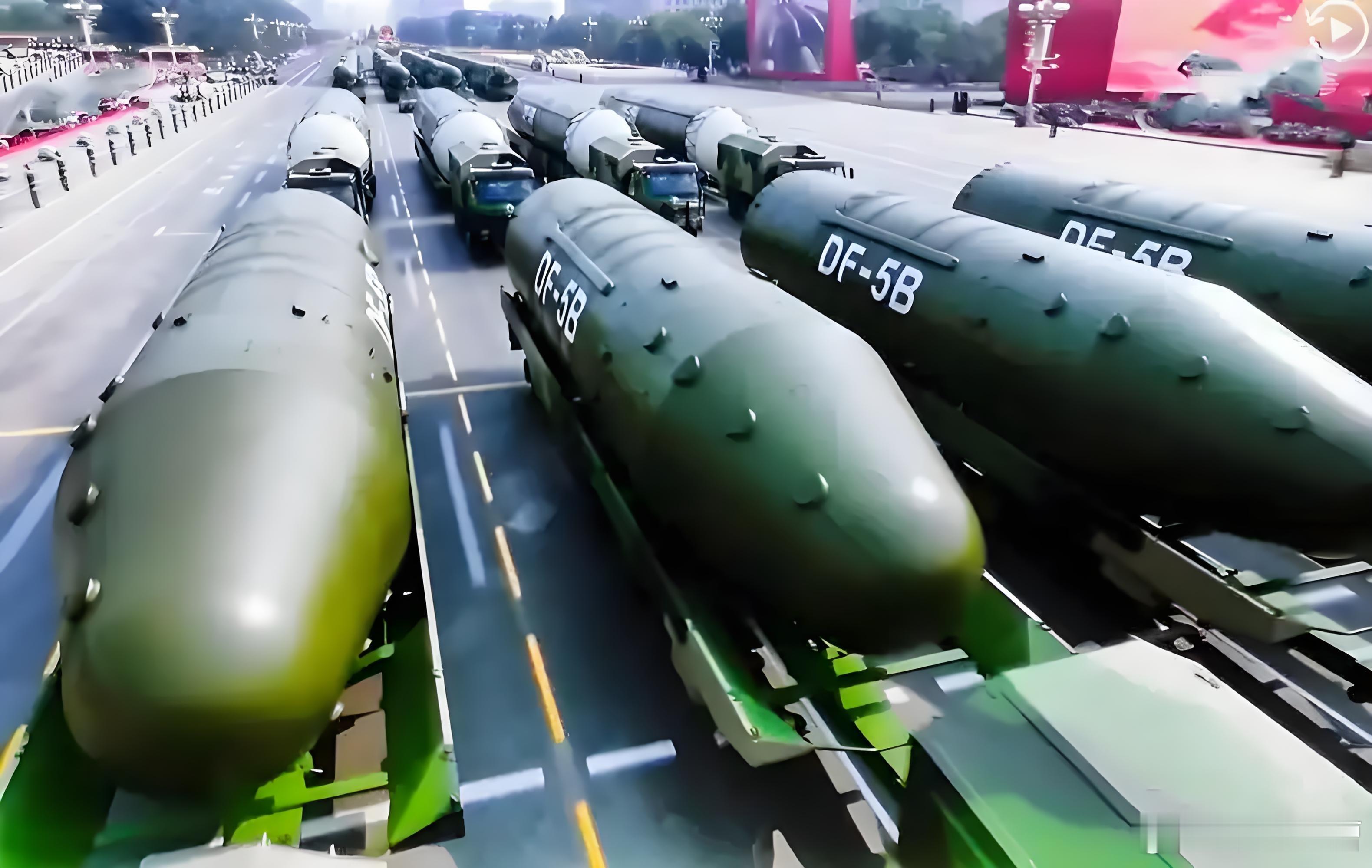 九三阅兵解读关注我九三看更多东风41对中国有多重要，怎么说都不过分！在研制列装了