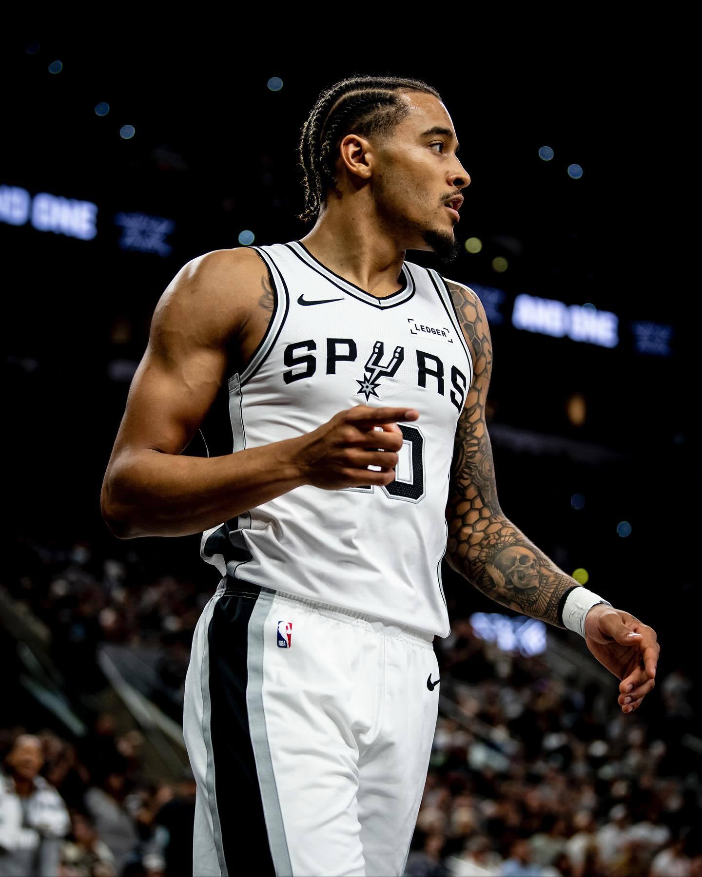 🔥美记：索汉交易价值没有想象的高马刺内部仍重视他据福布斯记者EvanSid