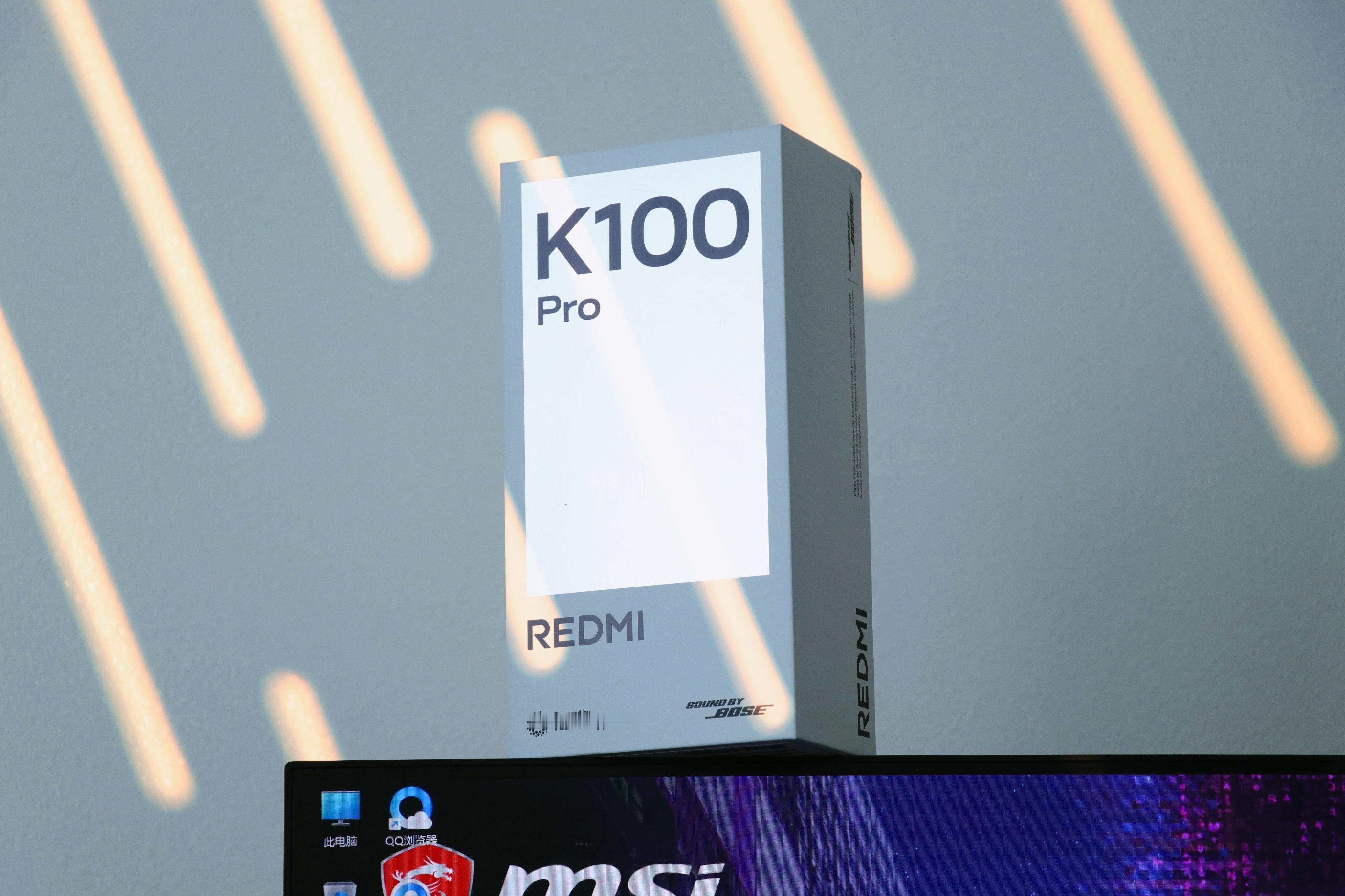 拍了几张REDMIK100Pro真机图片，我手上这台黑色版本我真的很喜欢，