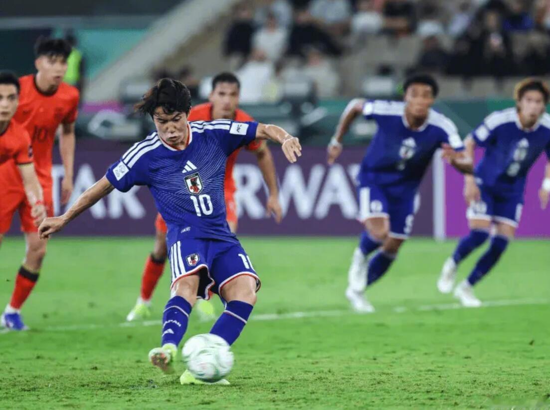 在U23亚洲杯夺得两连冠的日本U23男足回到了日本。在接受日本媒体采访时，本届赛