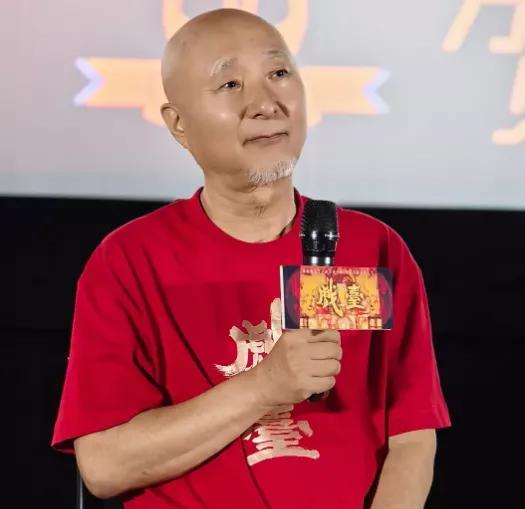 陈佩斯电影《戏台》的失败。给所有导演都提了个醒。哪怕你才华再好，名气再大，也