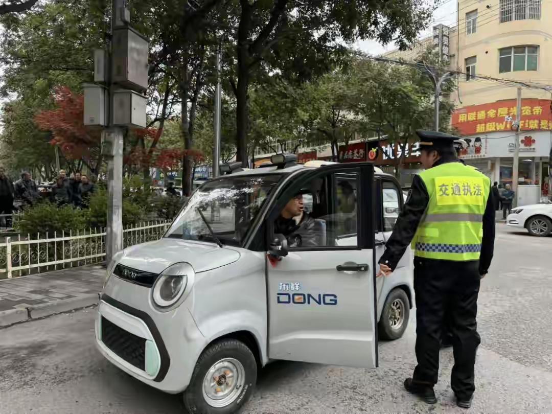 本来要买辆电动三轮车接送孙女，逛街买菜用！听说郑州也要对电动三，四轮车开始检查了