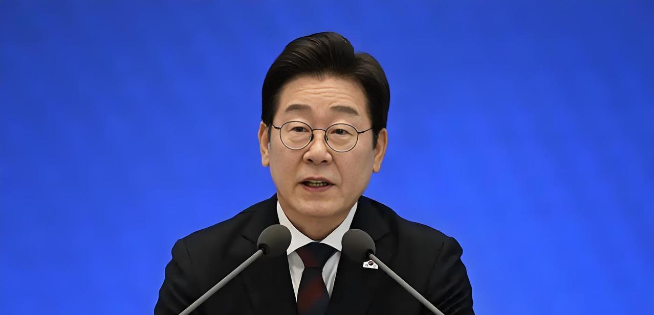 李在明“反杀”，川傻眼了！近日，韩国总统李在明公开表示，如果没有货币互换协议而