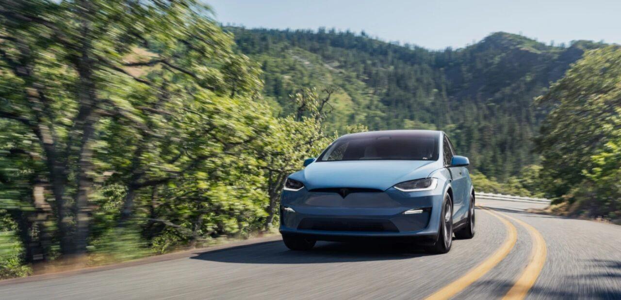 特斯拉两款车拿下全部冠军的背后，是汽车竞争的核心要素，已经从“配置堆砌”转向了“