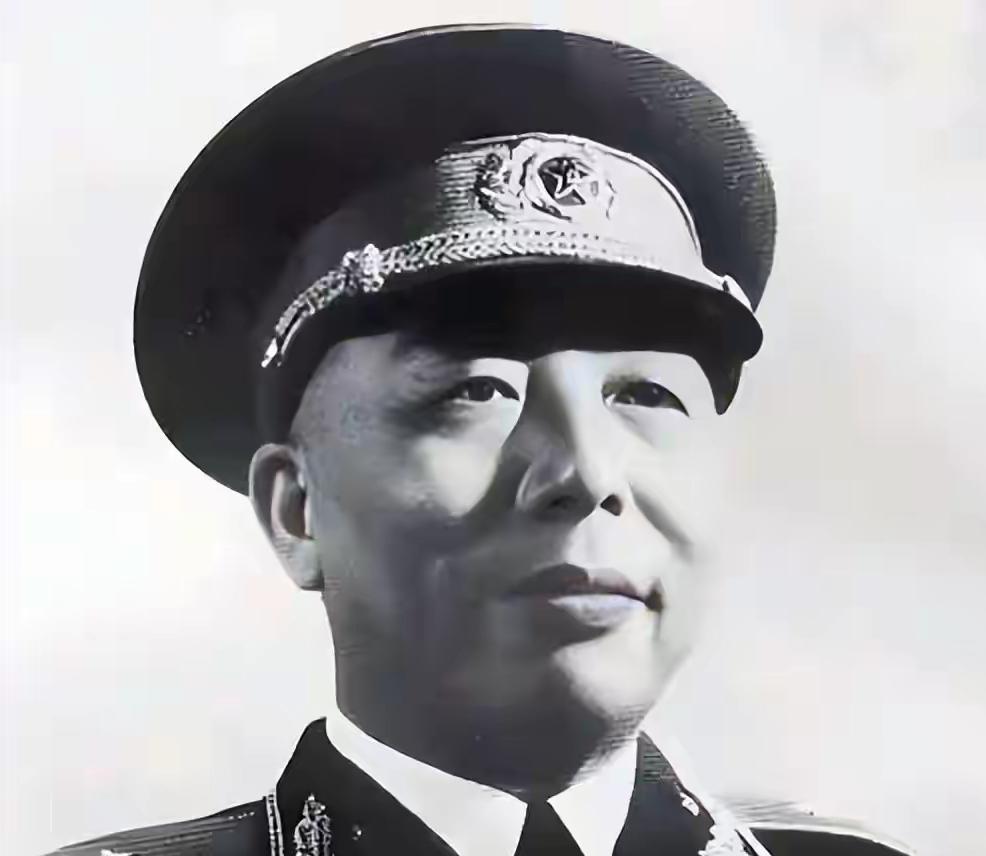 1939年，萧克对宋时轮说：“今天老子毙了你！”宋时轮听后，直接反击，还在村口架