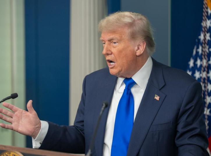 中国不想当老大,美国不想当老二。美国专家分析说:世界的关键矛盾是中国不想当老大,