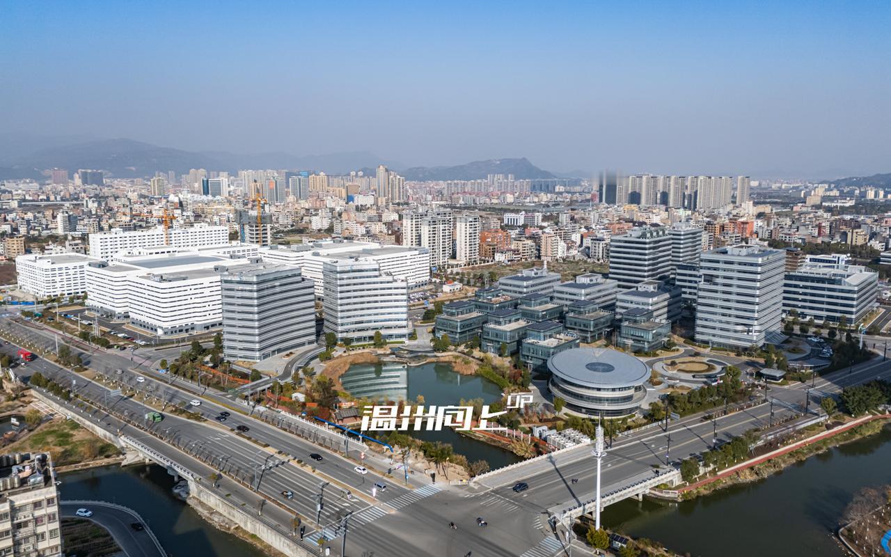 浙江第一强镇的城市建设。作为无可争议的浙江第一强镇，柳市的城市建设却一直被当地人