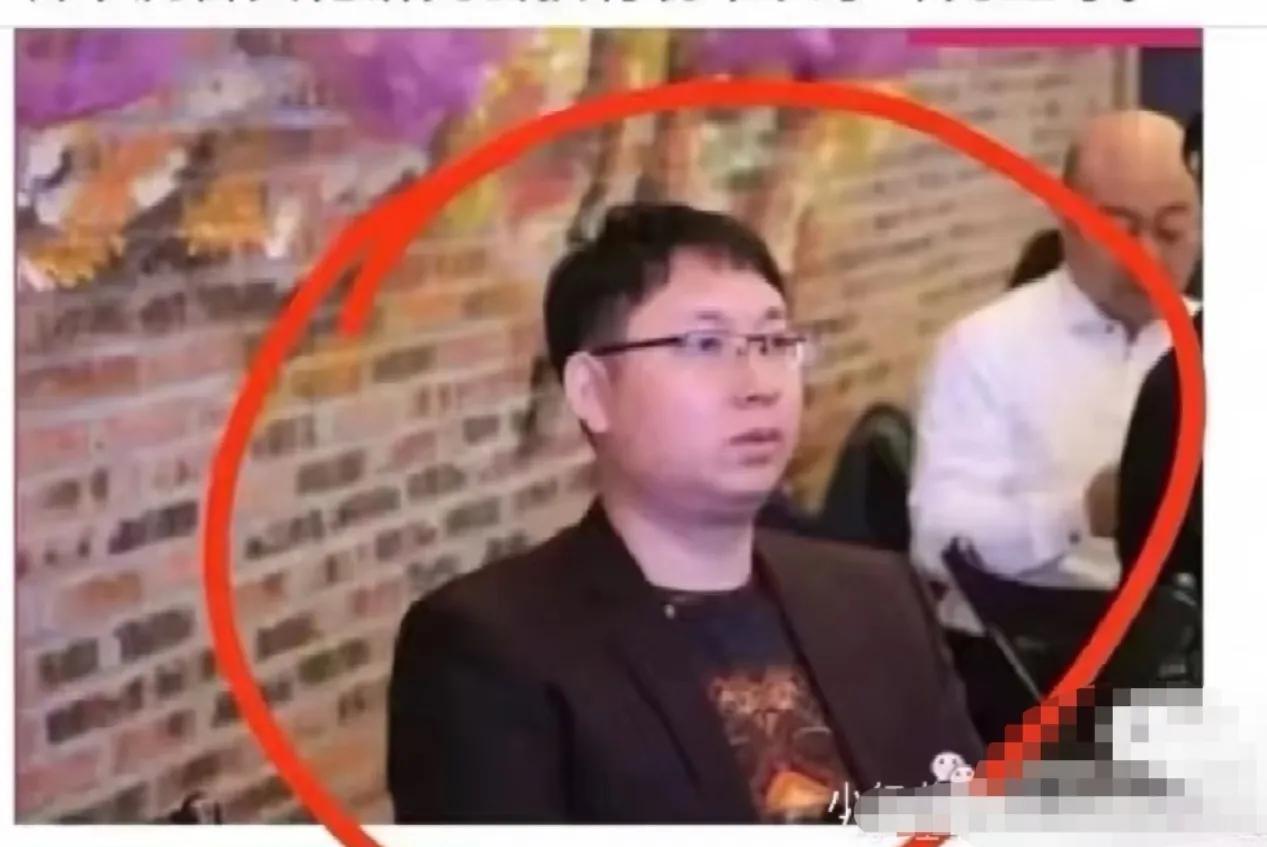 啊没看错吧？这不是黄杨钿甜爸爸吗！其父说，自己是2010年下半年考公，然后20