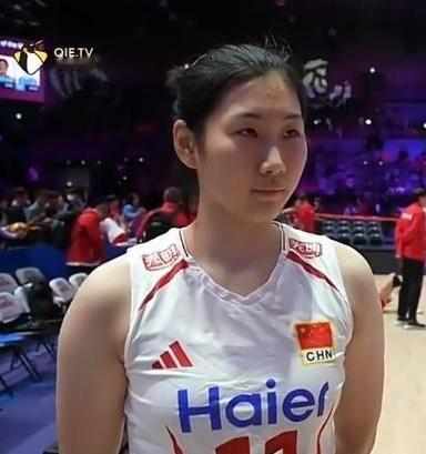 李晨瑄为什么能为第三主攻？中国女排参加亚锦赛的14人名单已经公布在