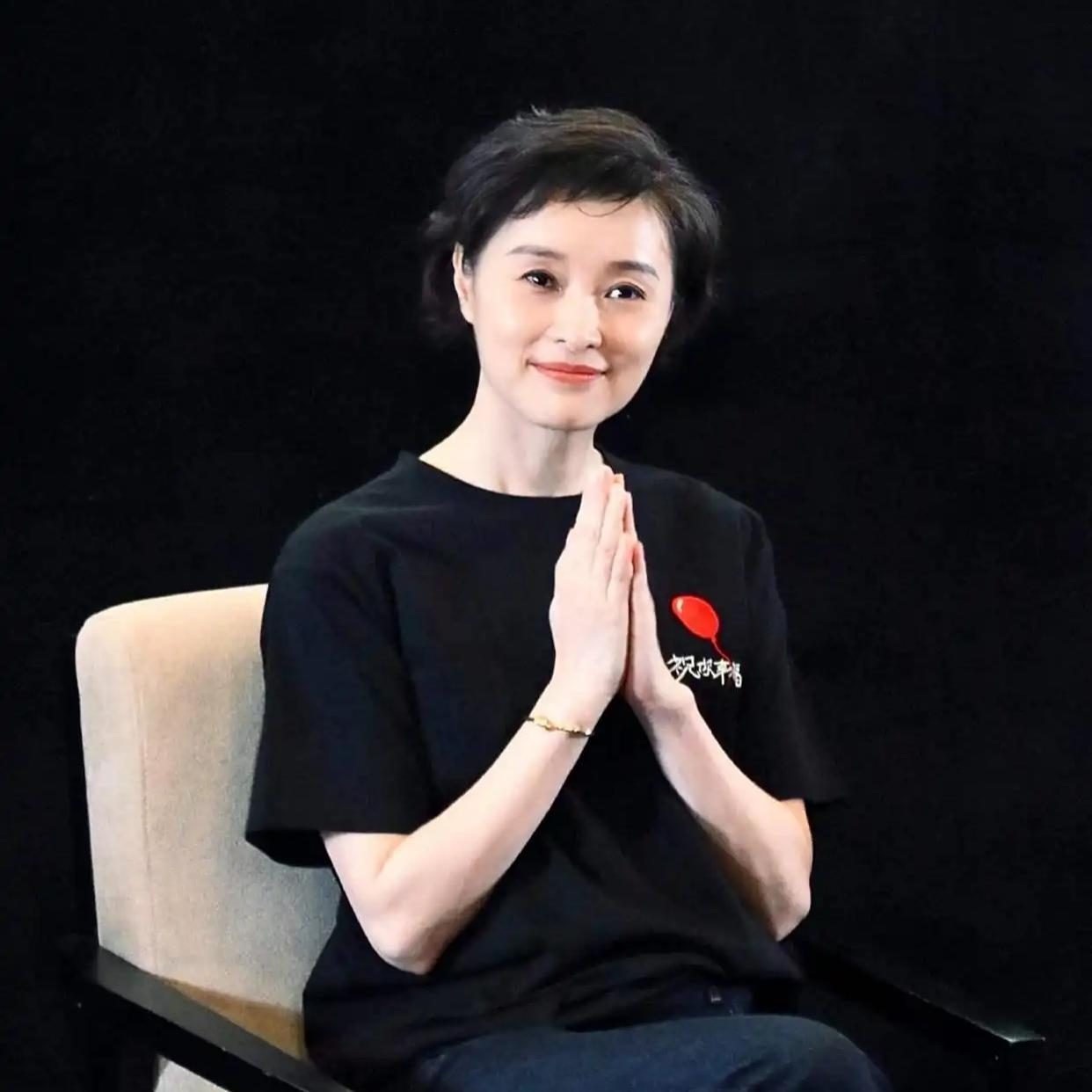 54岁吴越现状曝光！不婚无子独居半生，人生状态太通透谁也没想到！54岁的吴