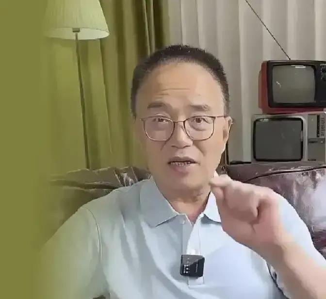 撕裂第3天，王曼昱被勒令停赛肌肉检测报告82分，红线80。再晚一步，肩袖可