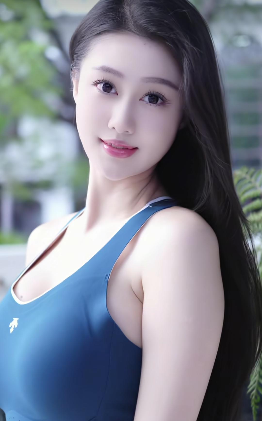 上班，请多带点脑子1、不讨论家事，不聊同事，不吐槽领导。2、按时到岗，专注工