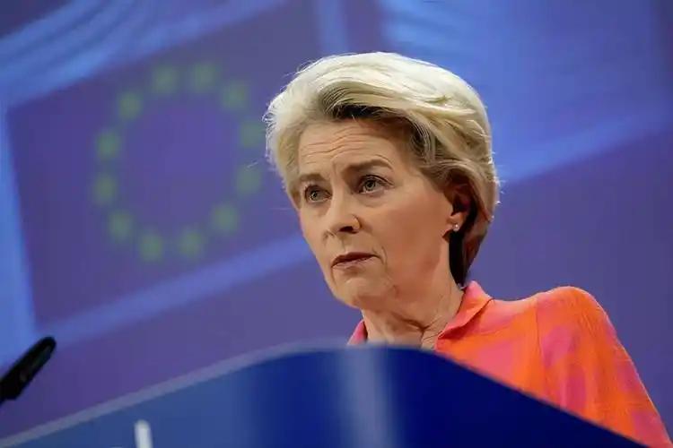 欧盟现在对冯德莱恩是真忍不了了。她这一通操作，直接把欧盟经济搅得乌烟瘴气。就说能