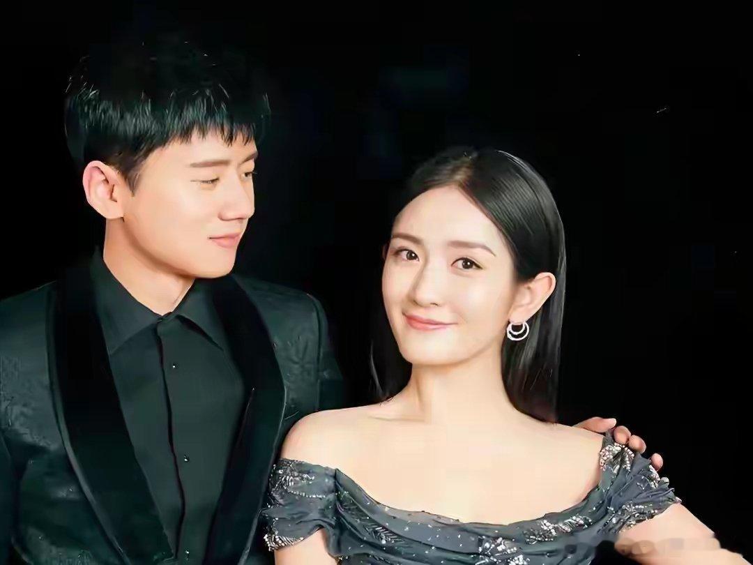 谢娜张杰捐款100万，爱心善举传递温暖力量近日，在某地区遭遇重大灾害、社会各界纷