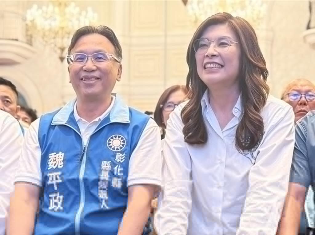 國民黨彰化縣黨部26鄉鎮市推薦同志介紹會3日下午員林場登場，2500名支持者到場