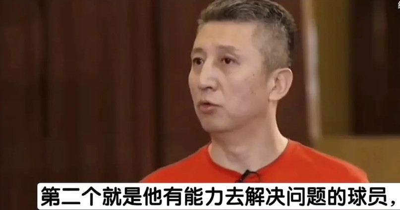 郭士强回国“坦诚”：男篮还差“关键角色”！老叔说：现在这支队伍应该说很优秀，但