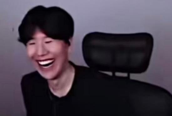 还得是我姜大哥啊！！下场赢nip有机会第一吧，但是打tt和lgd后续简单一点，打