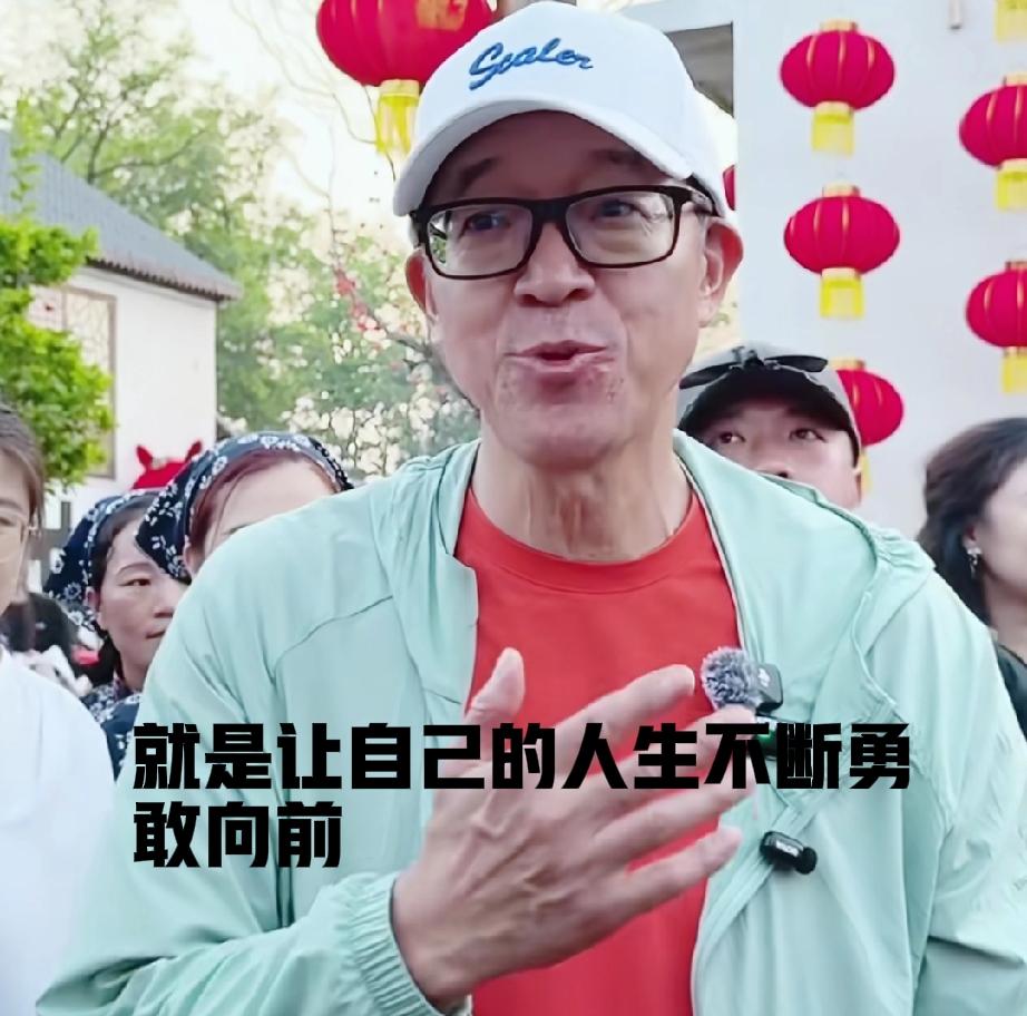 俞敏洪老师到泰安探访，言语中无意看出和董宇辉的共同点，确实有些惋惜。近日，他